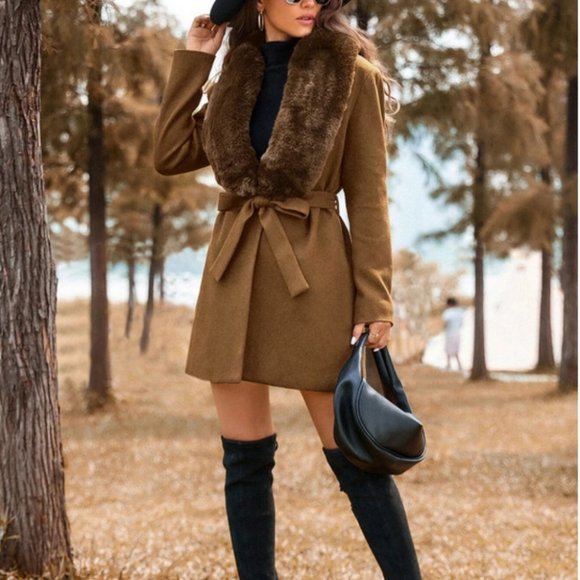 Boho Brown Faux fur trimmed neckline belted overcoat jacket - Picture 3 of 6